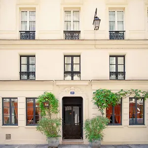 Bourg Tibourg 4* Paris