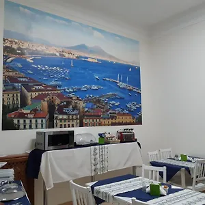 Alojamento de Acomodação e Pequeno-almoço Foria 210, Nápoles